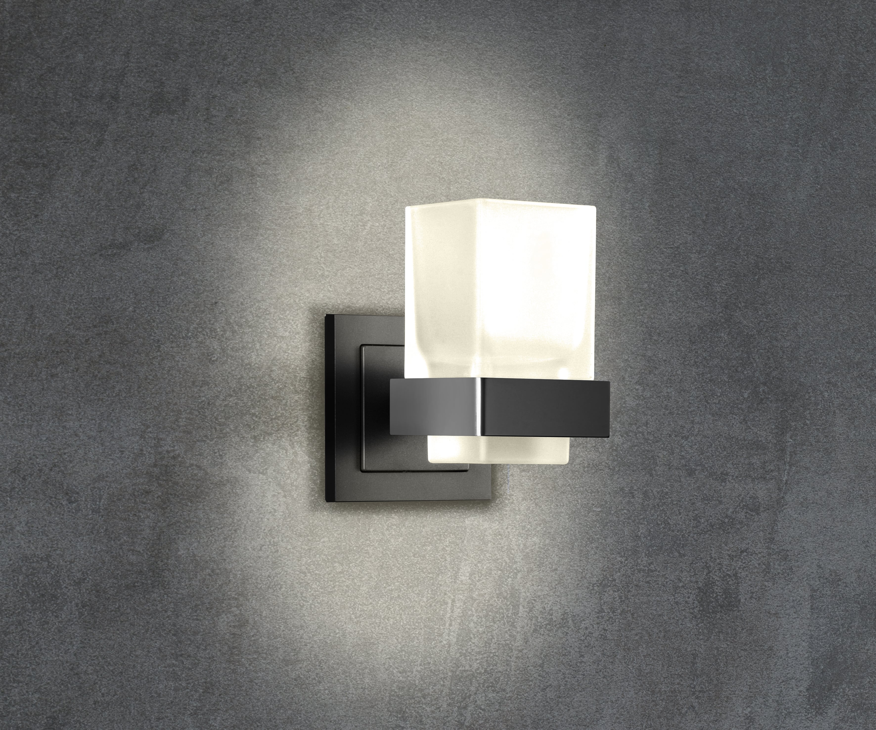 qles Bundle Badhalter Wasserglas beleuchtet LED warmweiß (3000K) Chrom + Merten Rahmen System-M Anthrazit