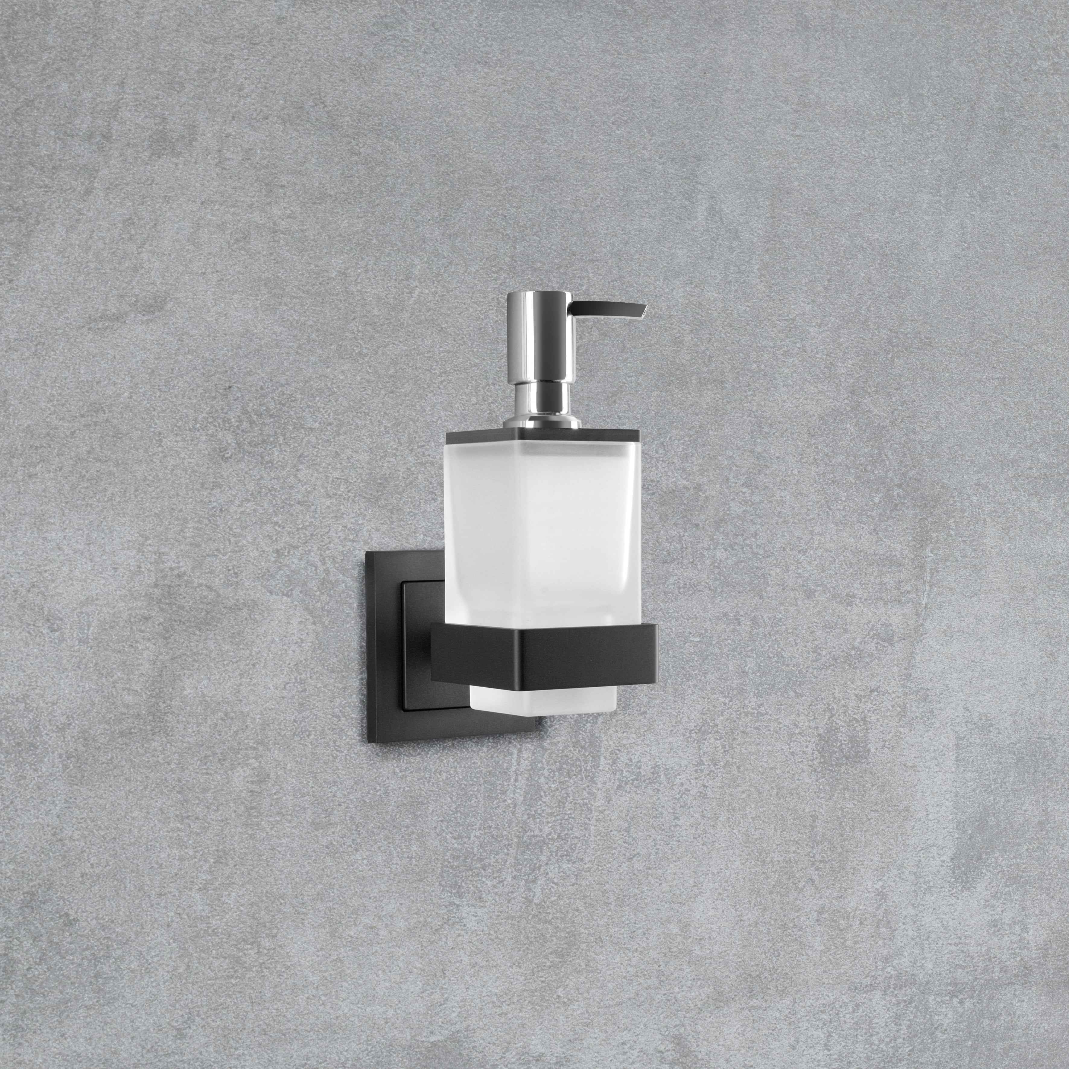 qles Bundle Badhalter Lotionspender Anthrazit + Merten Rahmen System-M Anthrazit qles Bundle Badhalter Lotionspender Anthrazit + Merten Rahmen System-M Anthrazit